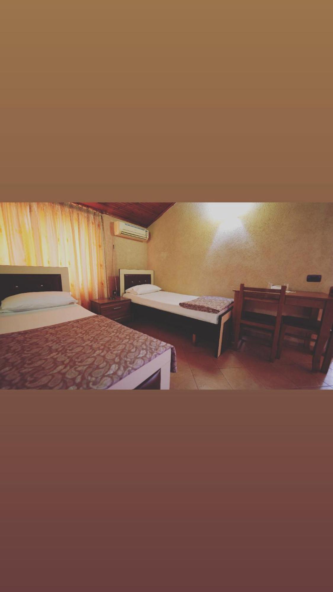 Alen Bar Hotel 地拉那 外观 照片